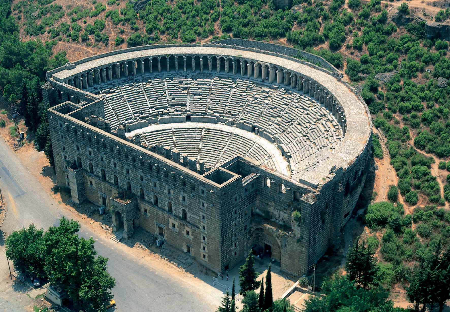 Aspendos Tiyatrosu